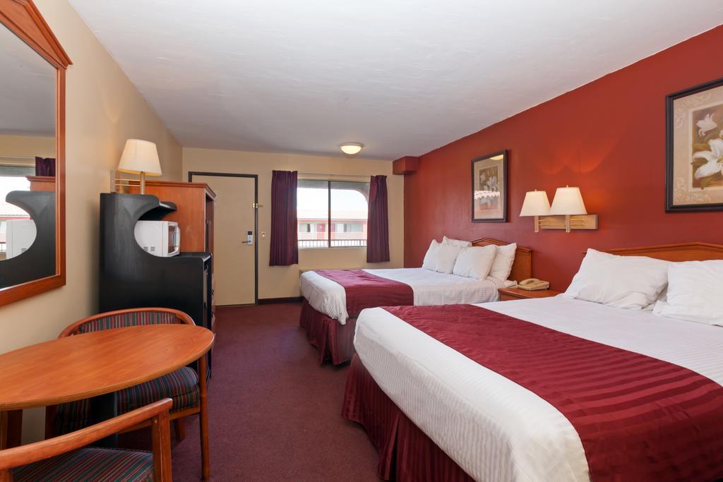 America'S Best Value Inn & Suites Bakersfield Central Luaran gambar