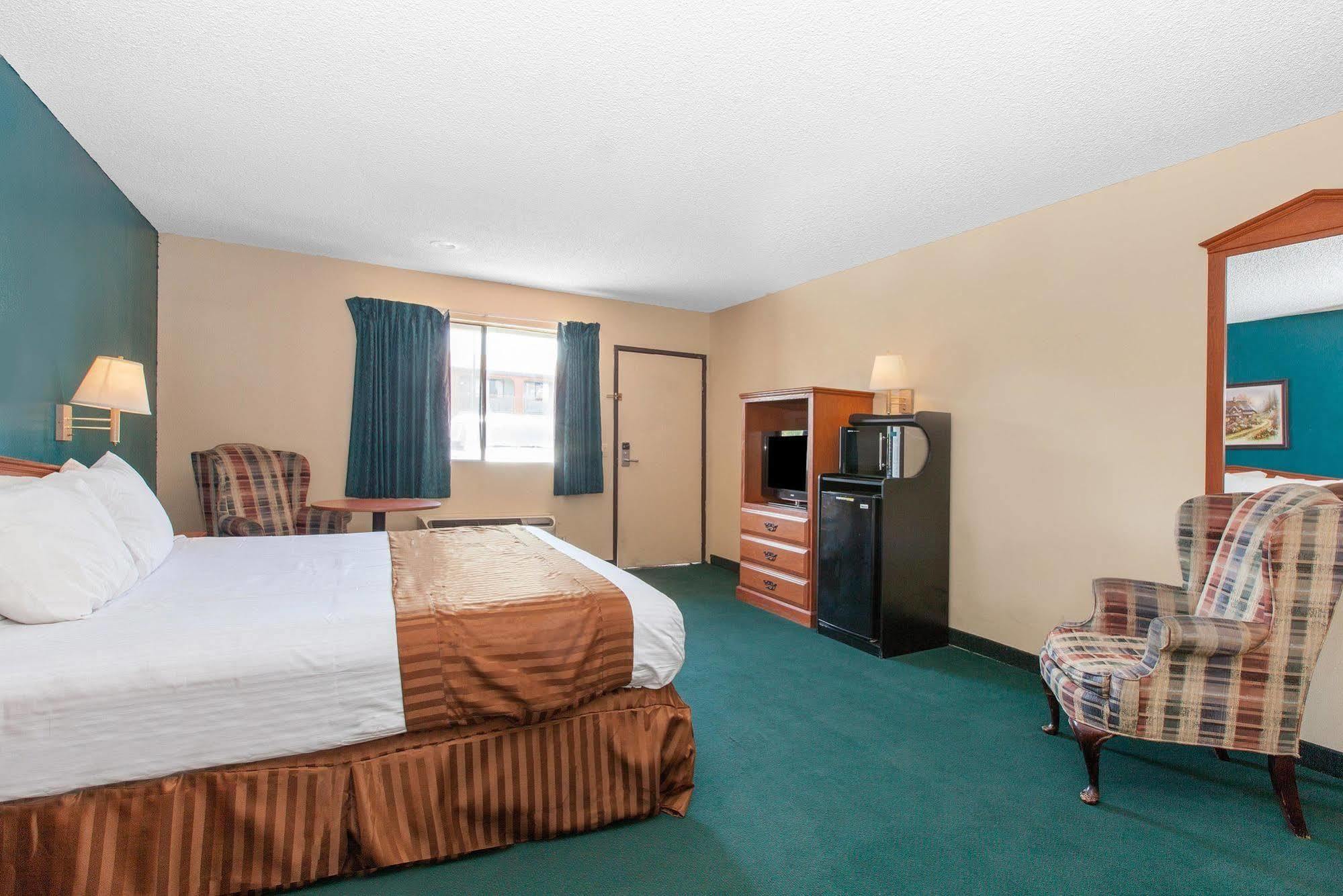 America'S Best Value Inn & Suites Bakersfield Central Luaran gambar
