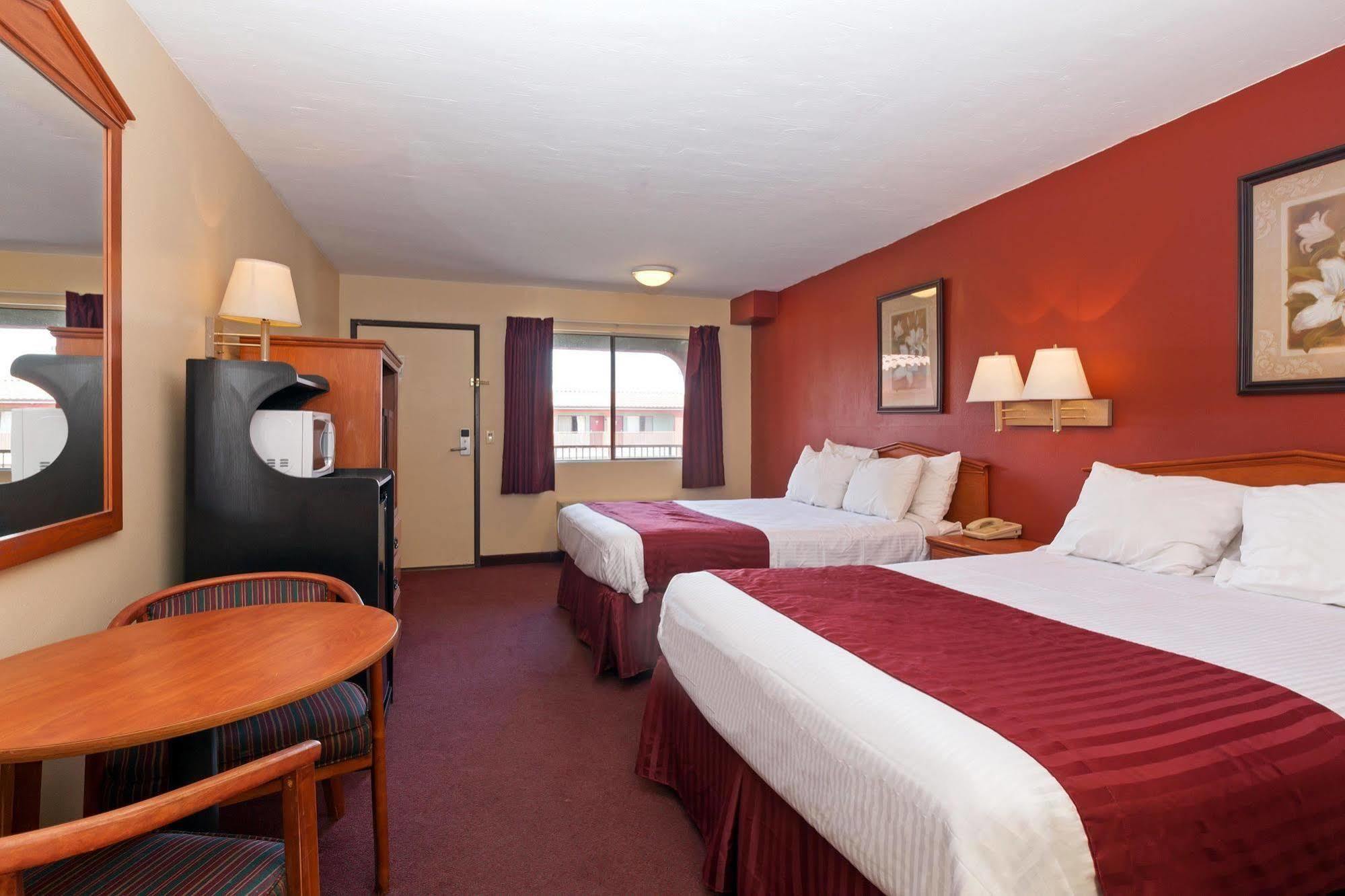 America'S Best Value Inn & Suites Bakersfield Central Luaran gambar